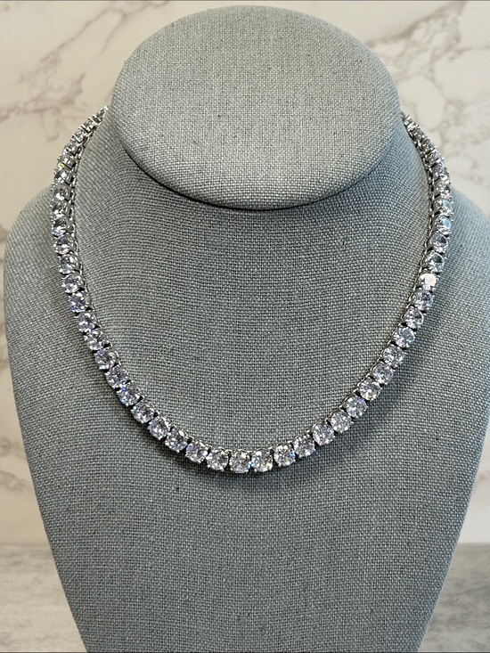 Jewelry - Silver Clear Crystal Tennis Necklace - Elegant Sparkle